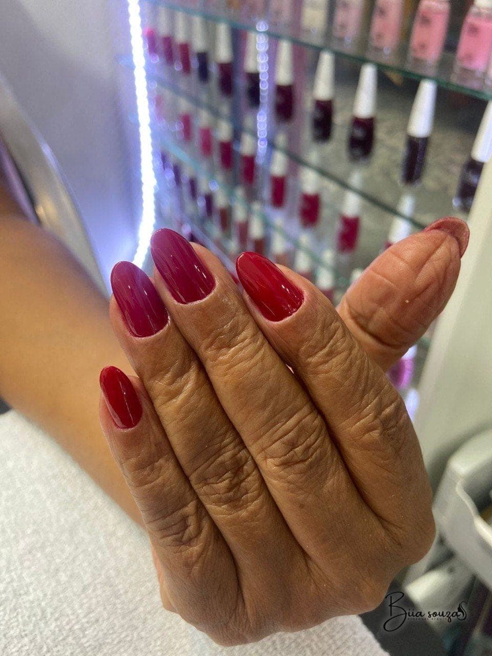 Esmaltação vermelha